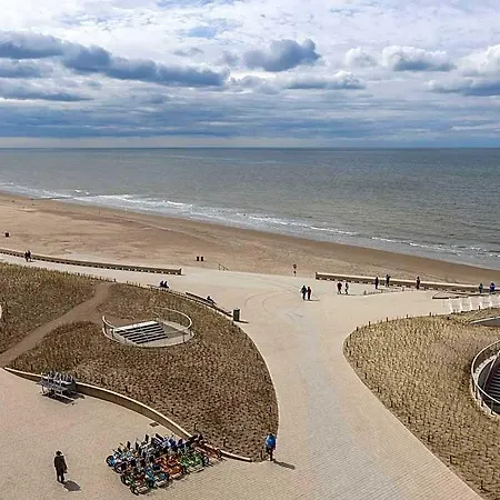 With Frontal Sea-views Lejlighed Middelkerke